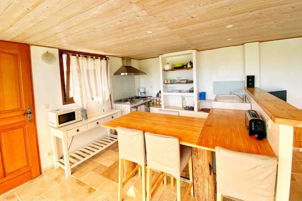 Bas De Villa Au Milieu Des Oliviers. Chateauneuf-Villevieille Экстерьер фото