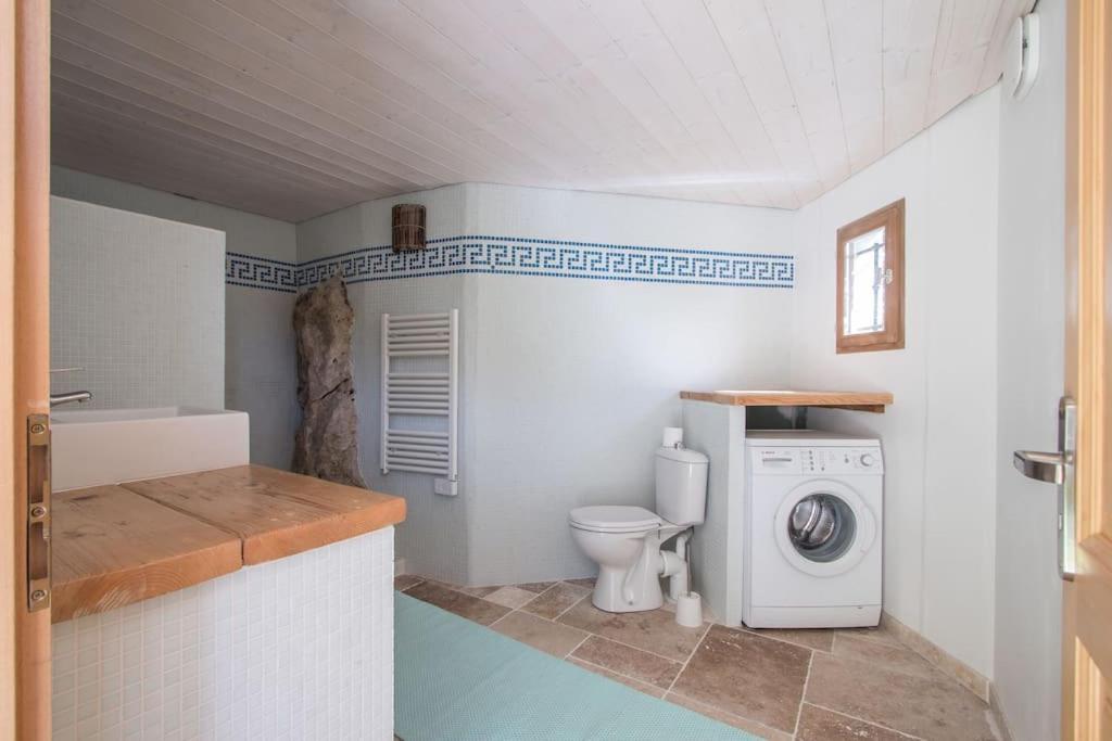 Bas De Villa Au Milieu Des Oliviers. Chateauneuf-Villevieille Экстерьер фото